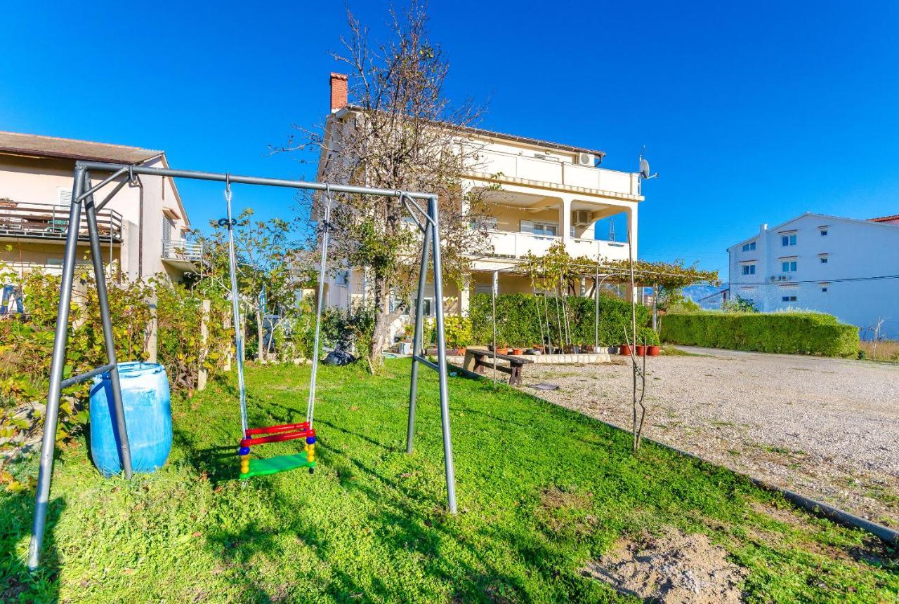 Apartments Marija P Lopar Exterior photo